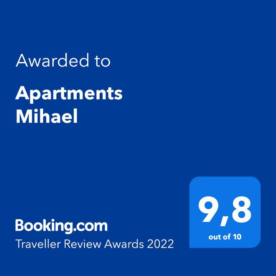 Apartments Mihael Malinska Buitenkant foto